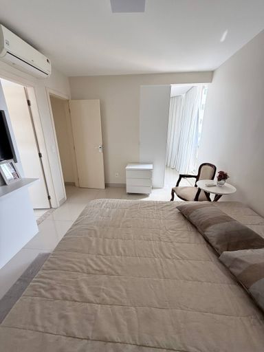 Suíte com armários