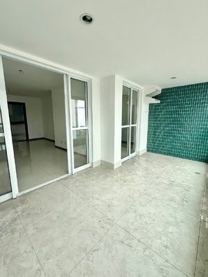 Varanda com Vista Livre