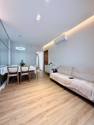 Sala com Varanda Integrada, climatizada com marcenaria