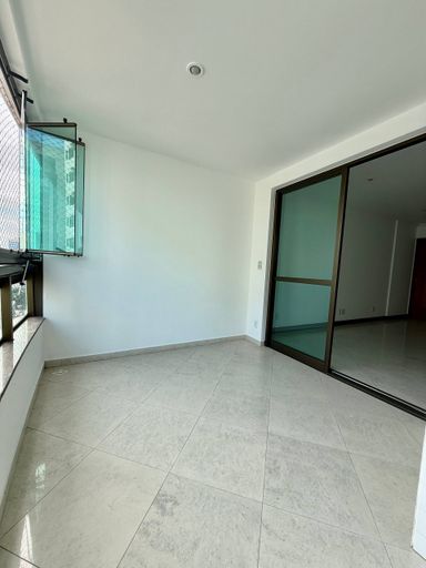 Sala com varandão