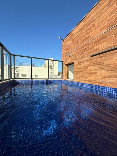 Lazer na Cobertura com Piscina, Sauna, Salão Gourmet