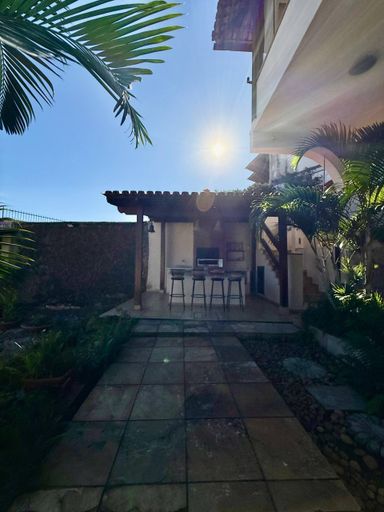 Casa a Venda na Ilha do Boi com Lazer Privativo, piscina, Sauna, Vista para o Mar e o convento