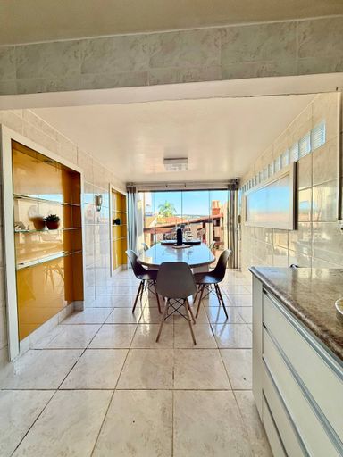 Casa a Venda na Ilha do Boi com Lazer Privativo, piscina, Sauna, Vista para o Mar e o convento