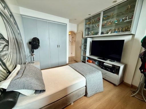 Casa a Venda na Ilha do Boi com Lazer Privativo, piscina, Sauna, Vista para o Mar e o convento