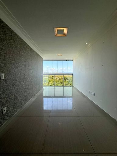 Sala com Varanda integrada e vista para o mar