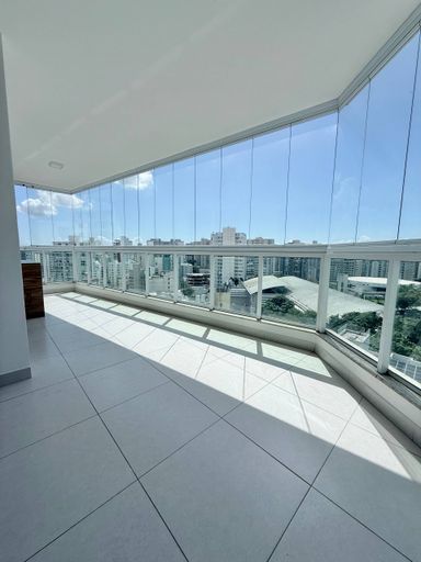 Varandão com Vista Livre