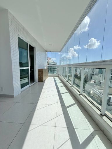 Varandão com Vista Livre