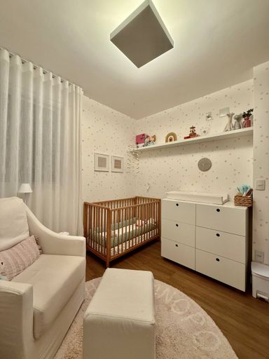 Quarto com armários