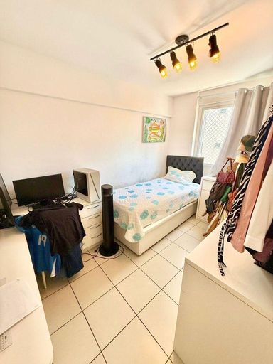 Apartamento a Venda em Jardim Camburi com elevador e Varanda
