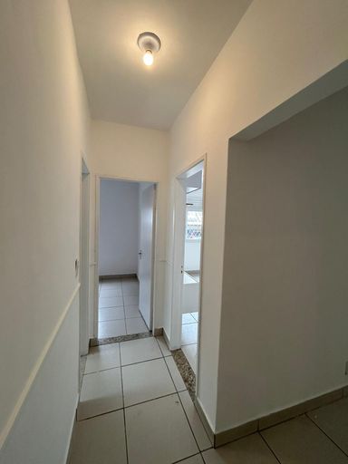 Corredor de apartamento Térreo a venda em Jardim da Penha