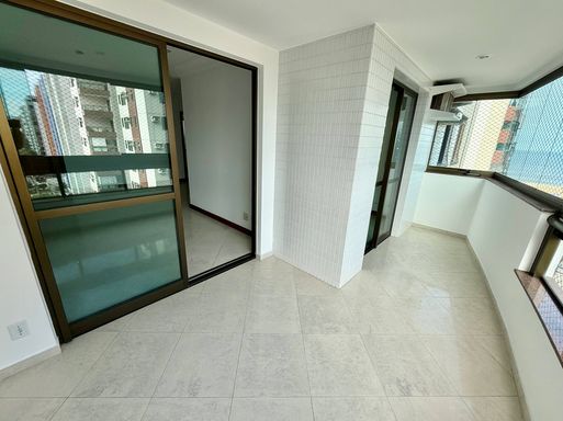 Sala com varandão