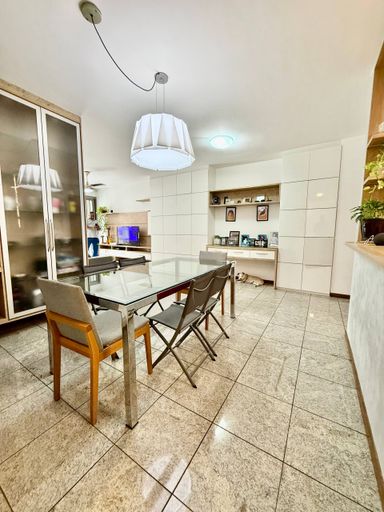 Sala ampla com Varandão e Cozinha Americana