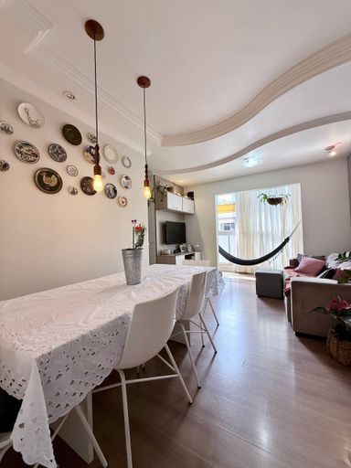 Sala com Varanda