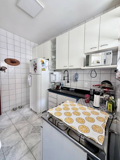 Cozinha com armários