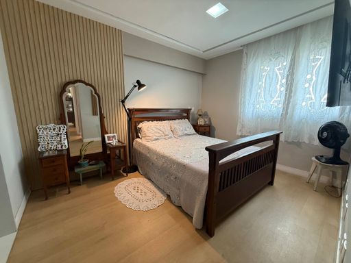 Suíte com Closet de Cobertura Duplex a venda em Jardim da Penha