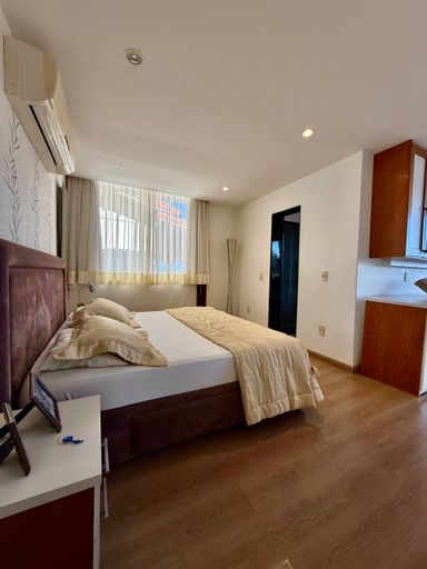 Casa a Venda na Ilha do Boi com Lazer Privativo, piscina, Sauna, Vista para o Mar e o convento