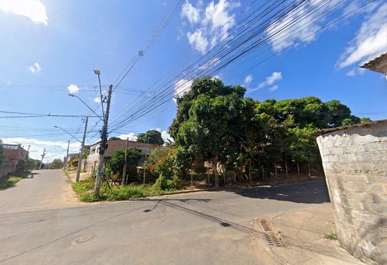 Terreno de Esquina em Vista da Serra
