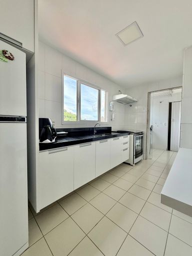 Cozinha com marcenaria