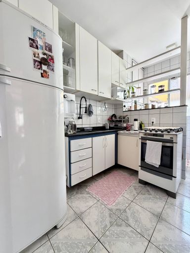 Cozinha com armários