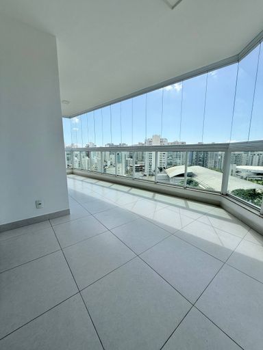 Varandão com Vista Livre