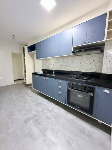Cozinha com armários