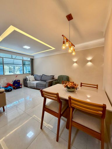 Sala dois ambientes Frente para a Rua