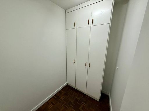 área de servico com Dependencia completa