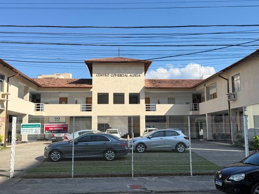 Loja a venda comercial Aldeia em Laranjeiras