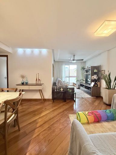 Sala dois ambientes + Varanda