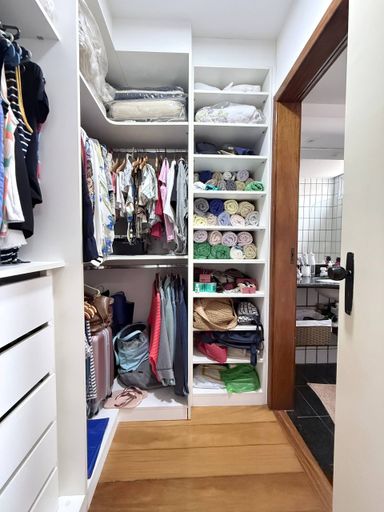 Suite com Closet e Banheira