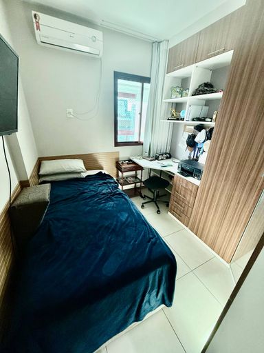 Quarto SOlteiro com Armarios completos