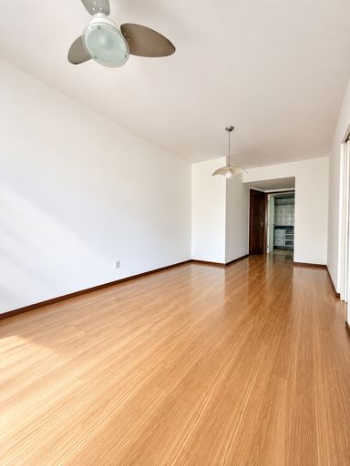 Sala com varanda