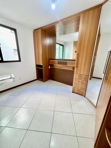 Suíte com armários