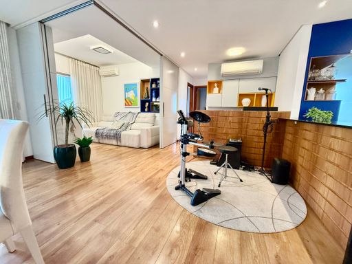 Sala com ambientes integrados