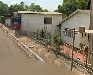 Frente dos imóveis pertencentes a chácara