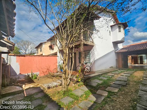 Casa para Venda no Bairro Monet - Resende RJ | Imóvel com 2 Casas