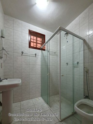Casa para Alugar com 4 Quartos no Mirante das Agulhas Resende RJ