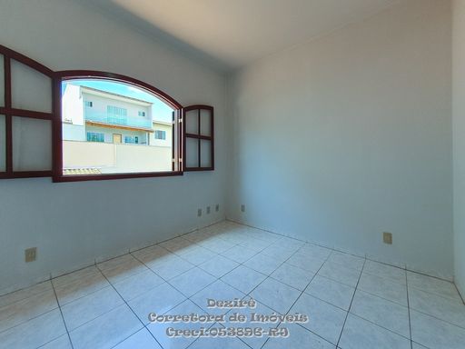 Casa para Alugar com 4 Quartos no Mirante das Agulhas Resende RJ