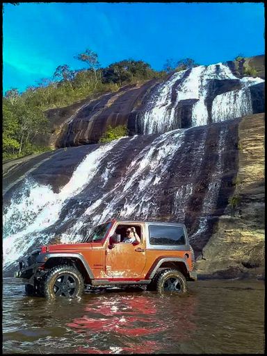Cachoeira da Estiva - Fazenda à Venda em Carvalhos–MG