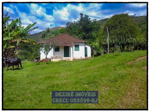 Cachoeira da Estiva - Fazenda à Venda em Carvalhos–MG