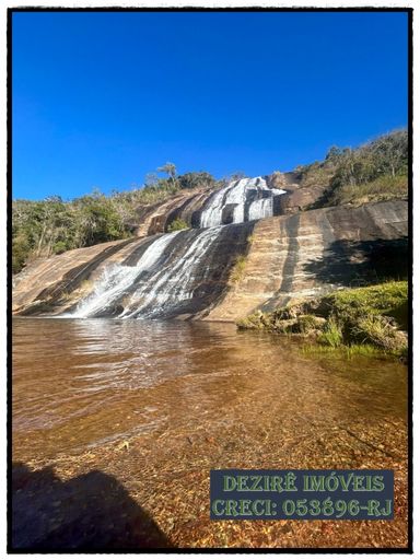 Cachoeira da Estiva - Fazenda à Venda em Carvalhos–MG