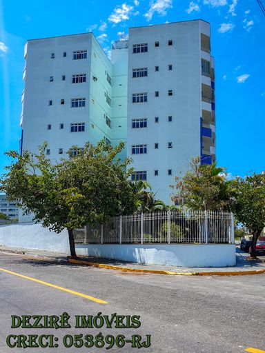 Apartamento à Venda com 3 quartos, 2 banheiros, 2 vagas e 115m² por R$ 450.000