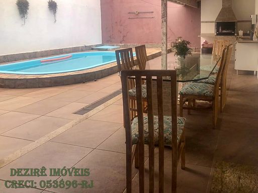 Sobrado com Piscina e Área Gourmet no Mirante das Agulhas Resende RJ