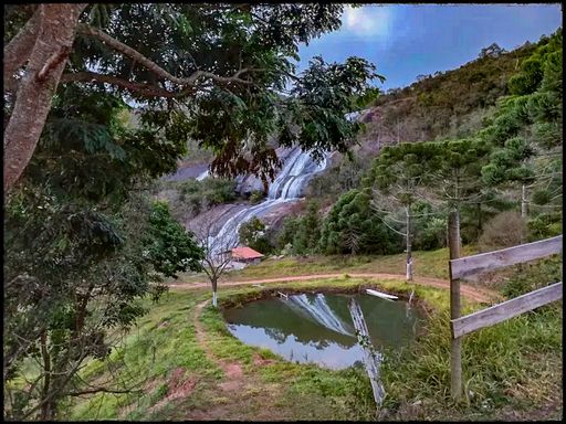 Cachoeira da Estiva - Fazenda a Venda em Carvalhos MG