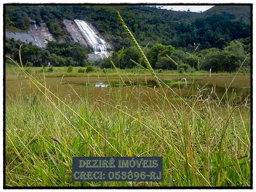 Cachoeira da Estiva - Fazenda à Venda em Carvalhos–MG