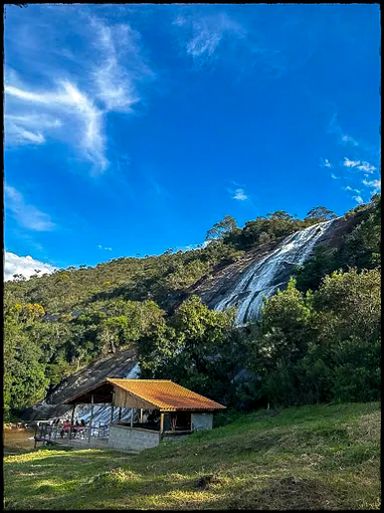 Cachoeira da Estiva - Fazenda à Venda em Carvalhos–MG