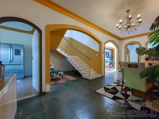 Casa com 4 Quartos a Venda em Resende RJ - Bairro Vila Julieta
