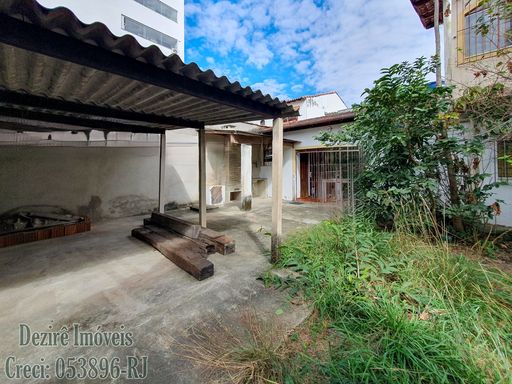 Casa com 4 Quartos a Venda em Resende RJ - Bairro Vila Julieta