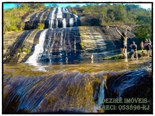 Cachoeira da Estiva - Fazenda à Venda em Carvalhos–MG