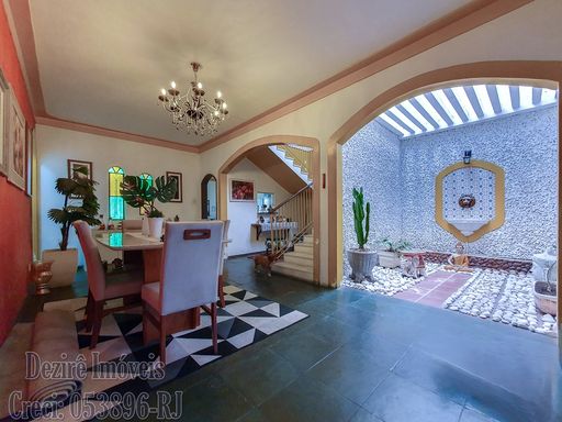 Casa com 4 Quartos a Venda em Resende RJ - Bairro Vila Julieta